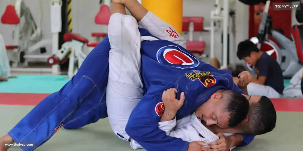 三亿体育🏀用热血点燃赛场,用拼搏定义青春!